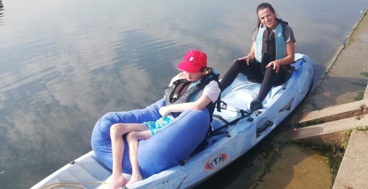 Du kayak pour les personnes polyhandicapées